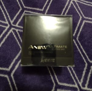 Anew ultimate supreme advance performance creme